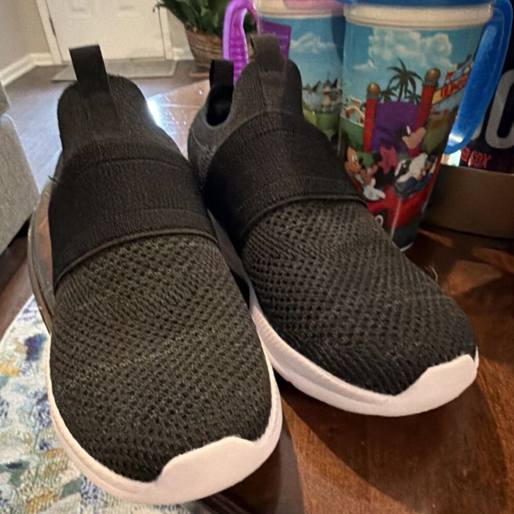 Athletic Works Black White Men's Slip On Memory Foam Sneakers Fabric MNAW23CA023